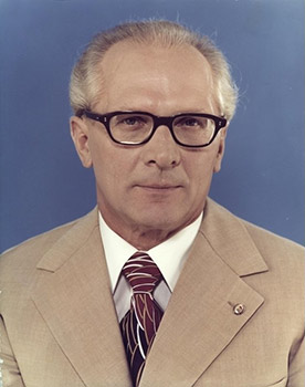 (Erich Honecker)™, in: (Dass Billdt)™